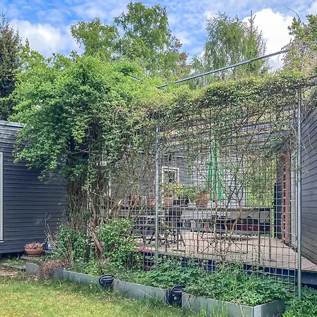 2 Bedroom Cozy In Hébergement de vacances Frederiksværk