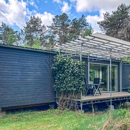 2 Bedroom Cozy In